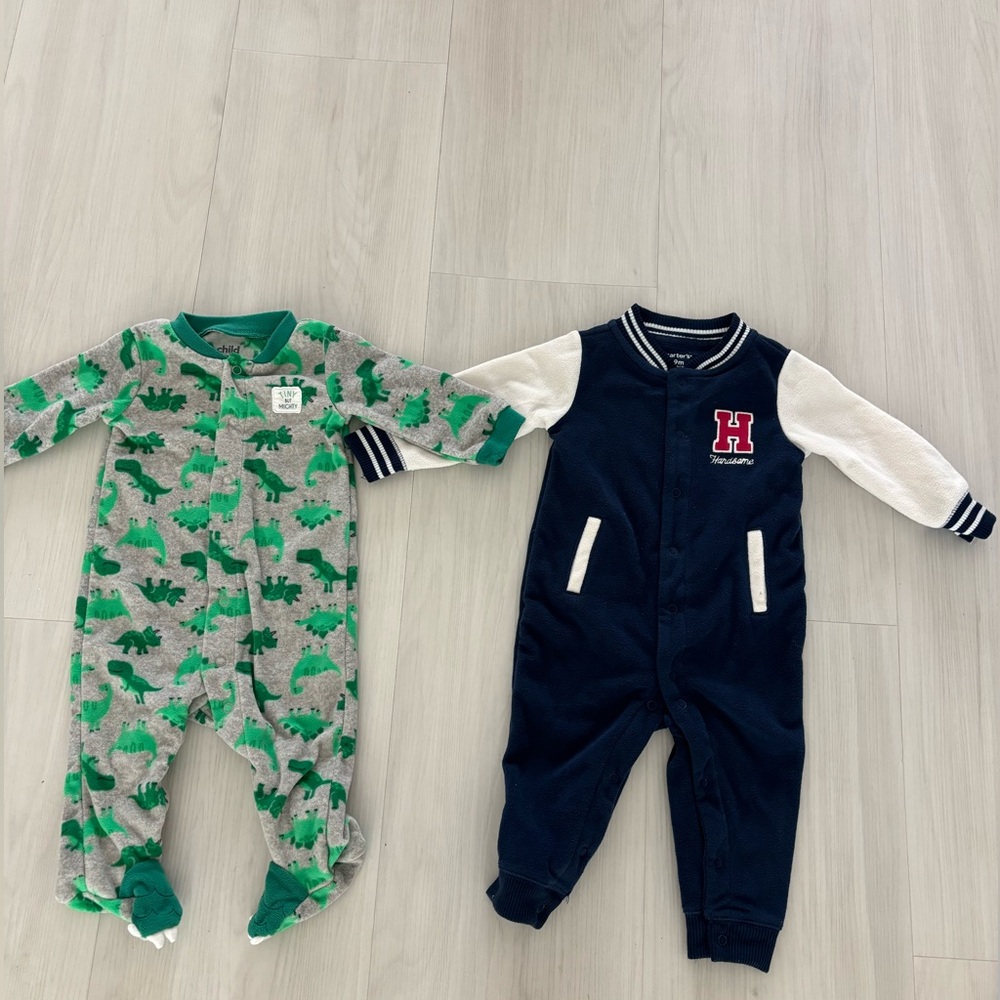 Carter’s Velour Onesies 3-6 months and 9 months used great condition
